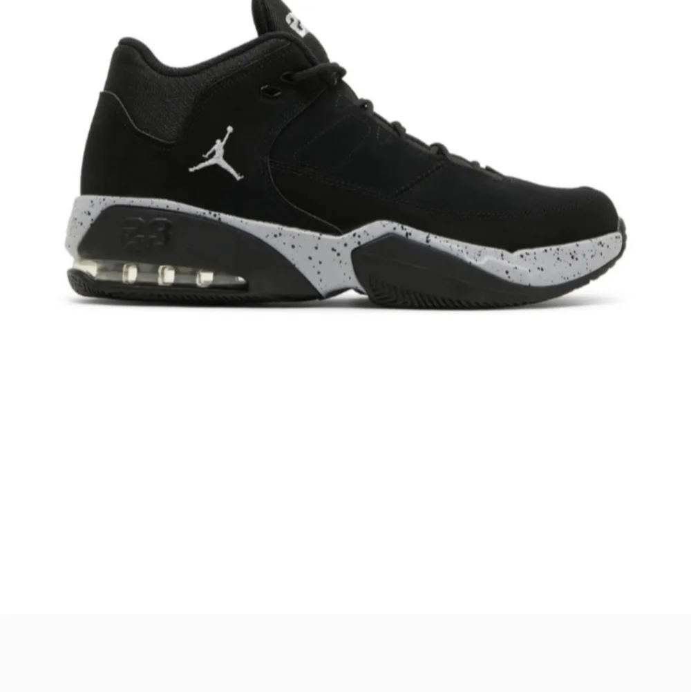 Nike sleek sneakers